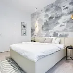 Four Bedroom Apartment, Old Town * Bukarest