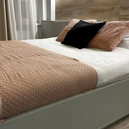 Four Bedroom Apartment, Old Town Apartamento
