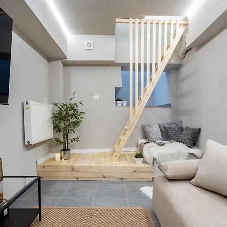 Four Bedroom Apartment, Old Town * Βουκουρέστι