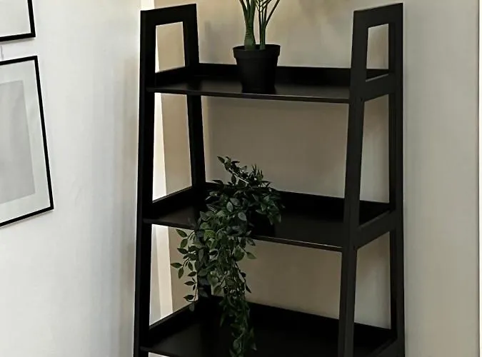 Four Bedroom Apartment, Old Town