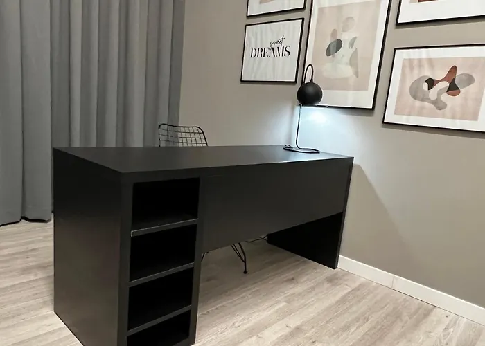 Four Bedroom Apartment, Old Town Lejlighed *