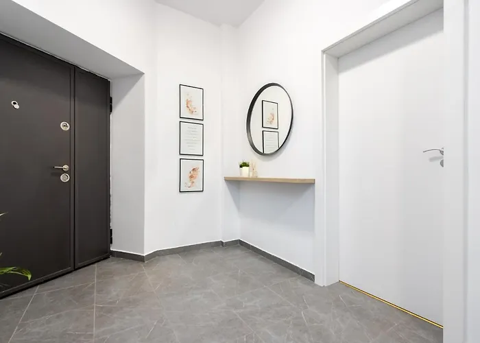 Apartament Four Bedroom Apartment, Old Town Bukareszt