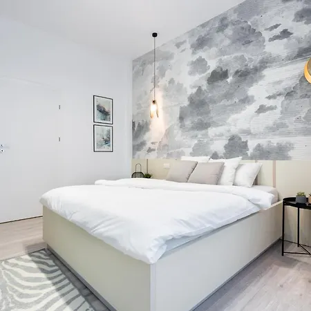 Four Bedroom Apartment, Old Town * Βουκουρέστι