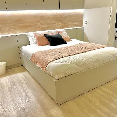 Four Bedroom Apartment, Old Town Βουκουρέστι